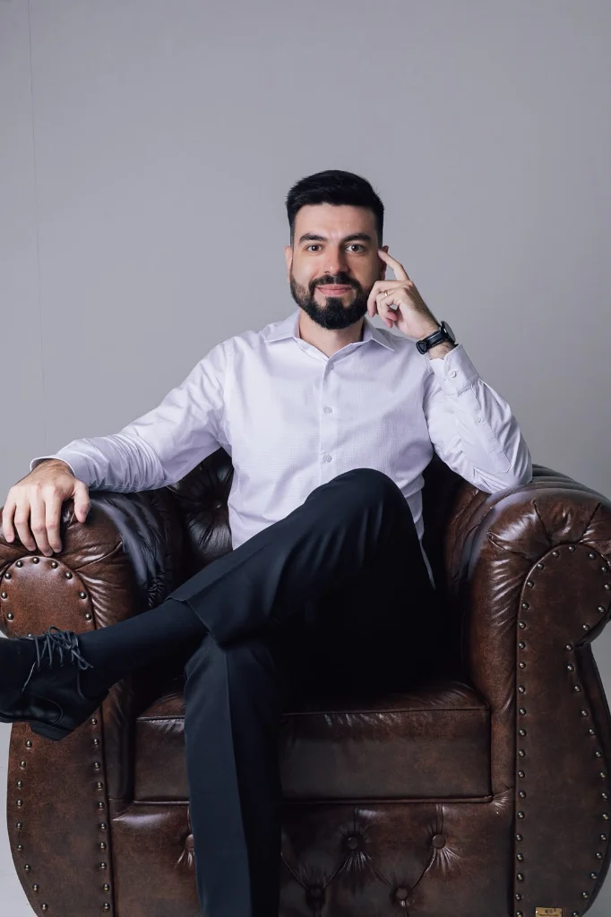Maycon Santana Corretor de Imóveis - Consultoria Estratégica